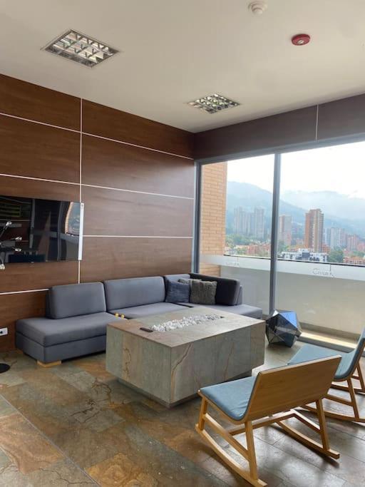 Luxe New Appartament Next To Tesoro 28 Nights Minimal Stay 28 Noches Minimo Stadia Medellín Esterno foto